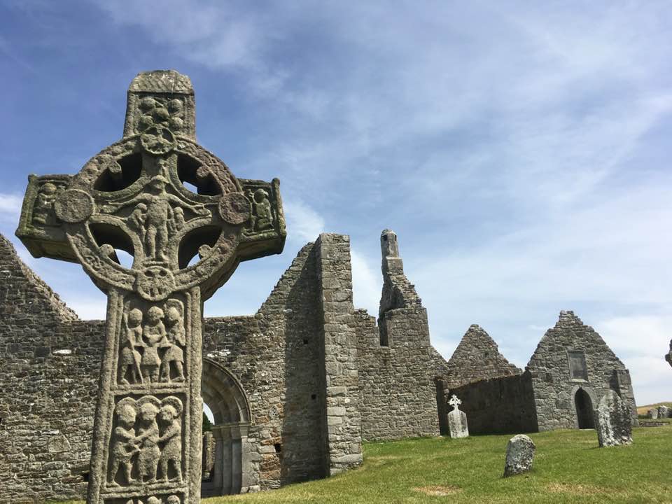 Clonmacnoise_High_Celtic_Crosses_The_Irish_Jewelry_Company.jpg